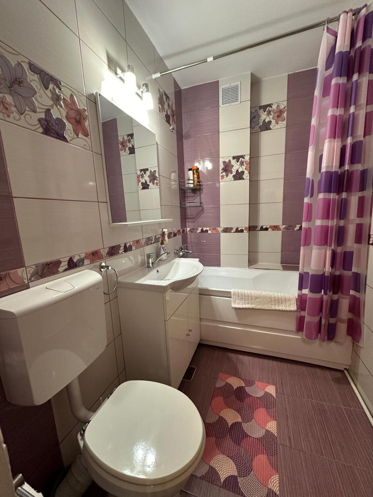 Apartament Central Deva Lejlighed Eksteriør billede